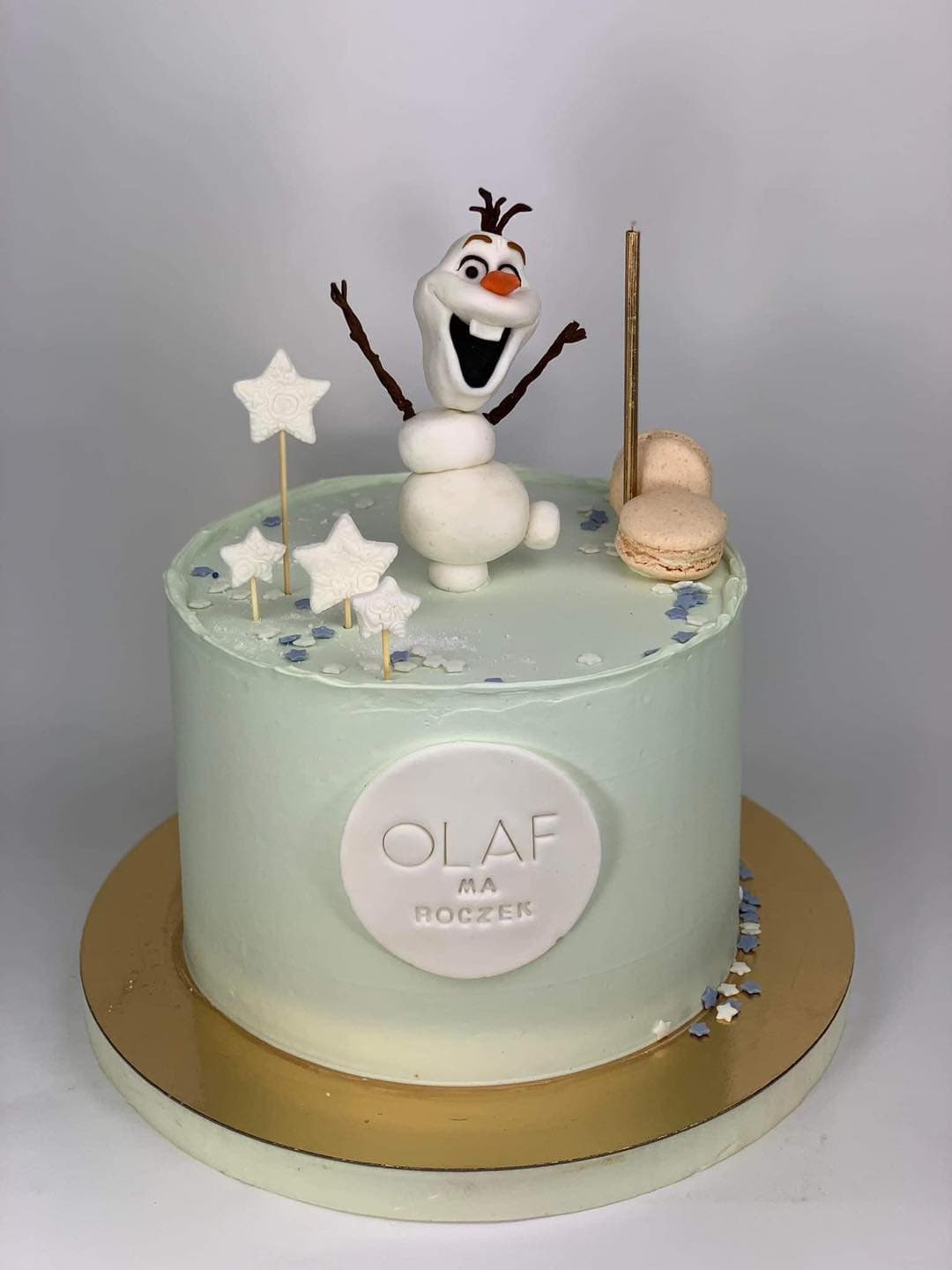 Torty dla dzieci — tort dla Olafa, motyw Olaf