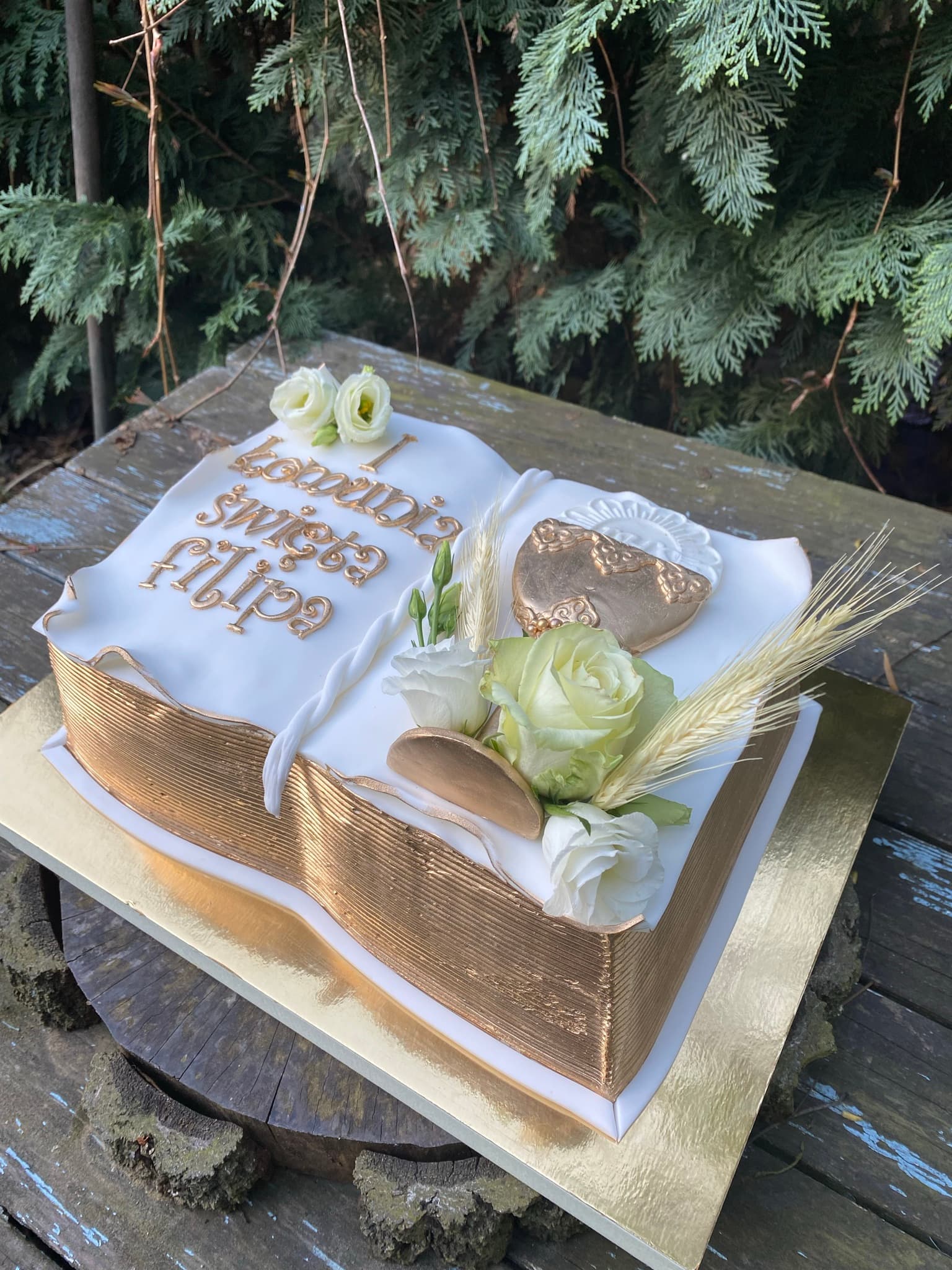 Torty komunijne — tort komunijny