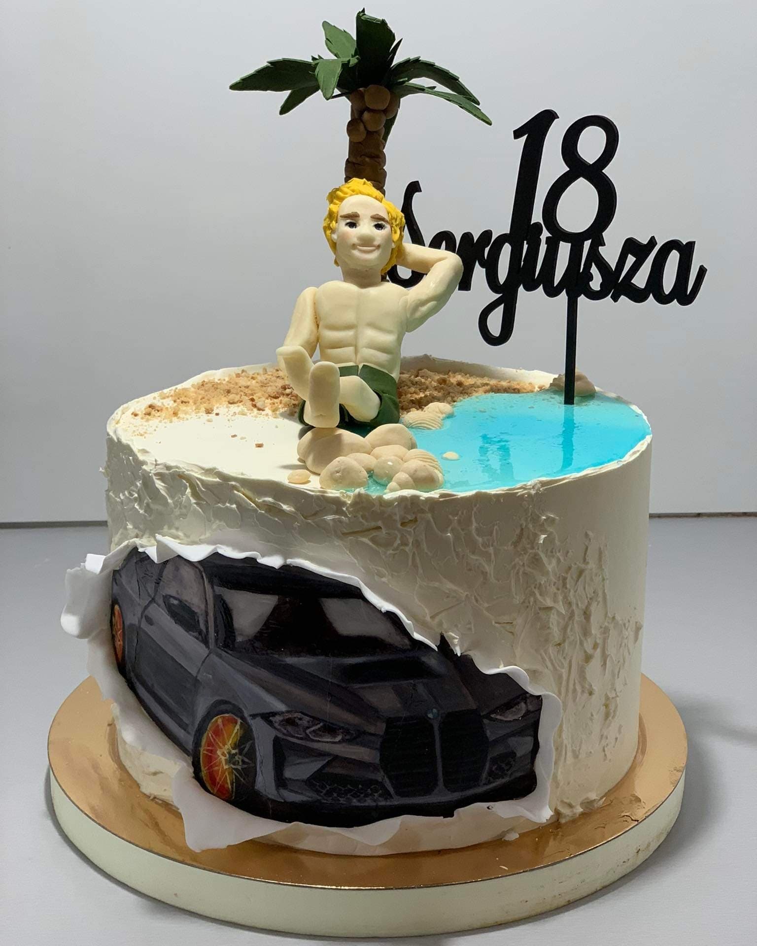 Torty okolicznościowe - 18 urodziny Sergiusza z samochodem BMW